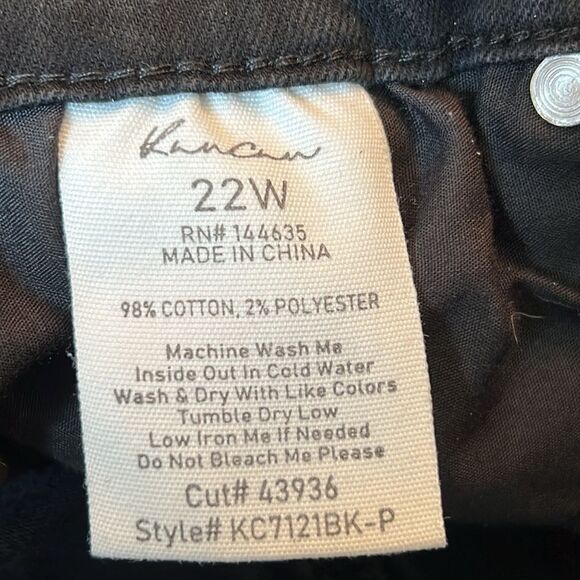 KanCan Jeans 22W Black Distressed at raw hem - Picture 11 of 12